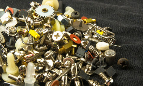 这种无损检测方式可以自动识别缺陷？